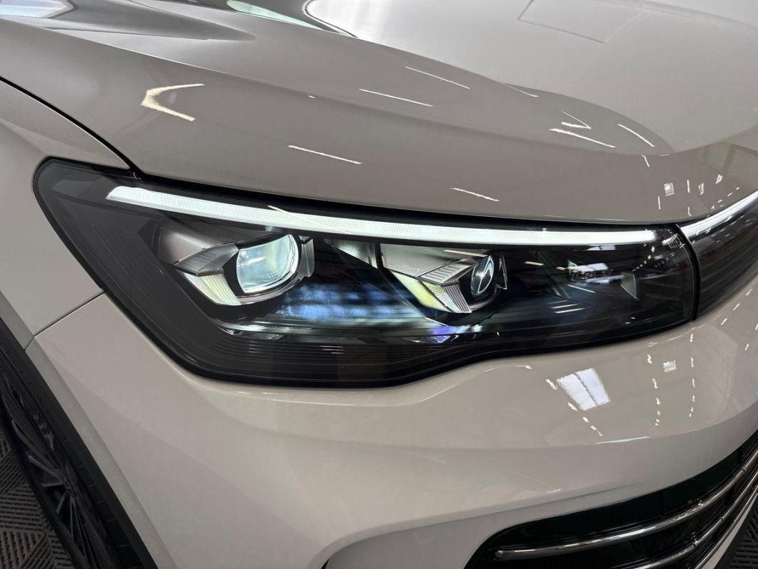 Volkswagen Tiguan - Photo 25