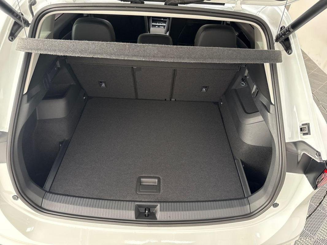 Volkswagen Tiguan - Photo 31