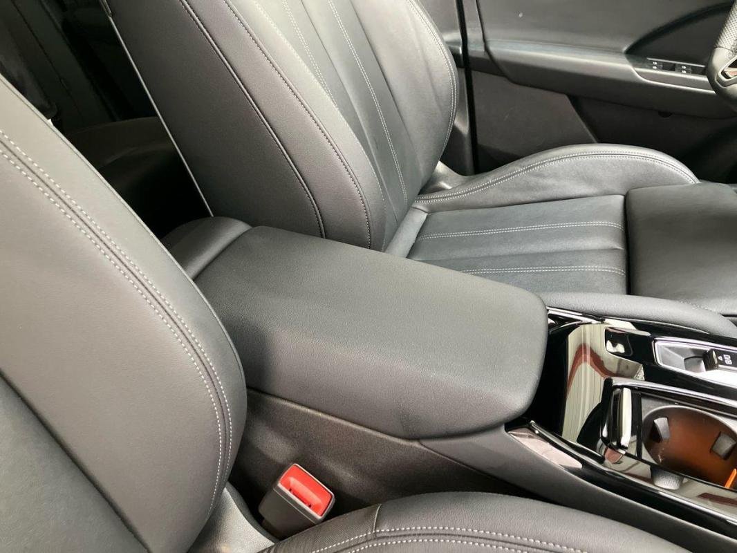 Audi q6 e-tron - Photo 9