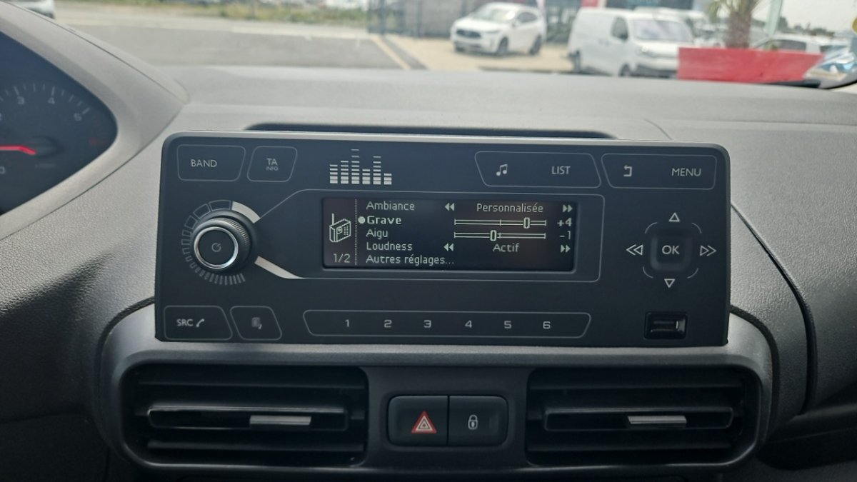 Peugeot Partner - Photo 16