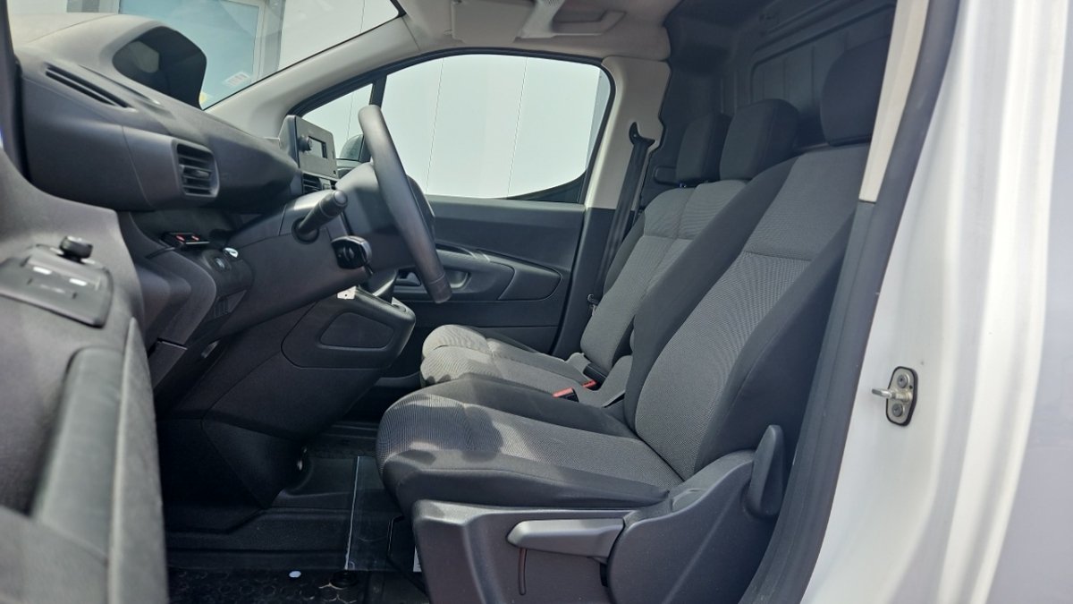Peugeot Partner - Photo 9