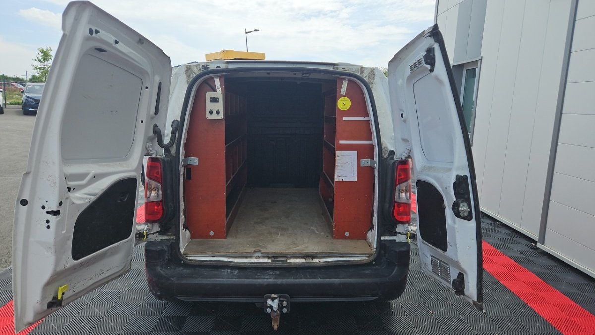 Peugeot Partner - Photo 10