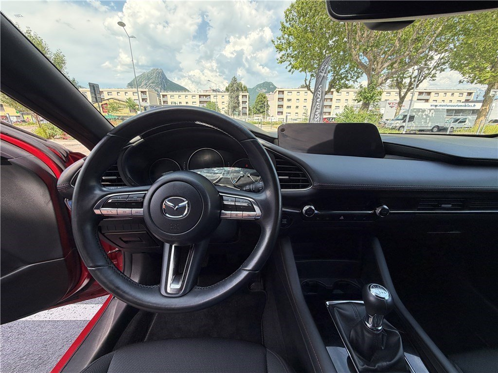 Mazda 3 - Photo 11