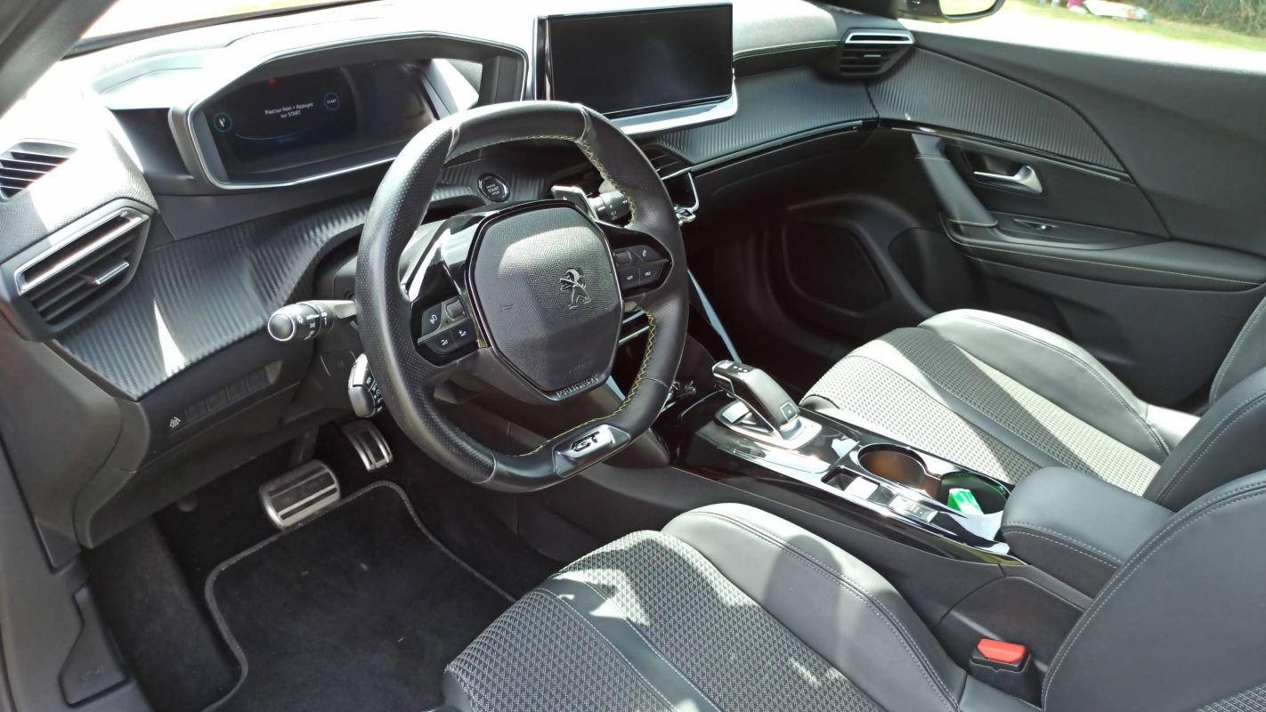 Peugeot 2008 - Photo 8