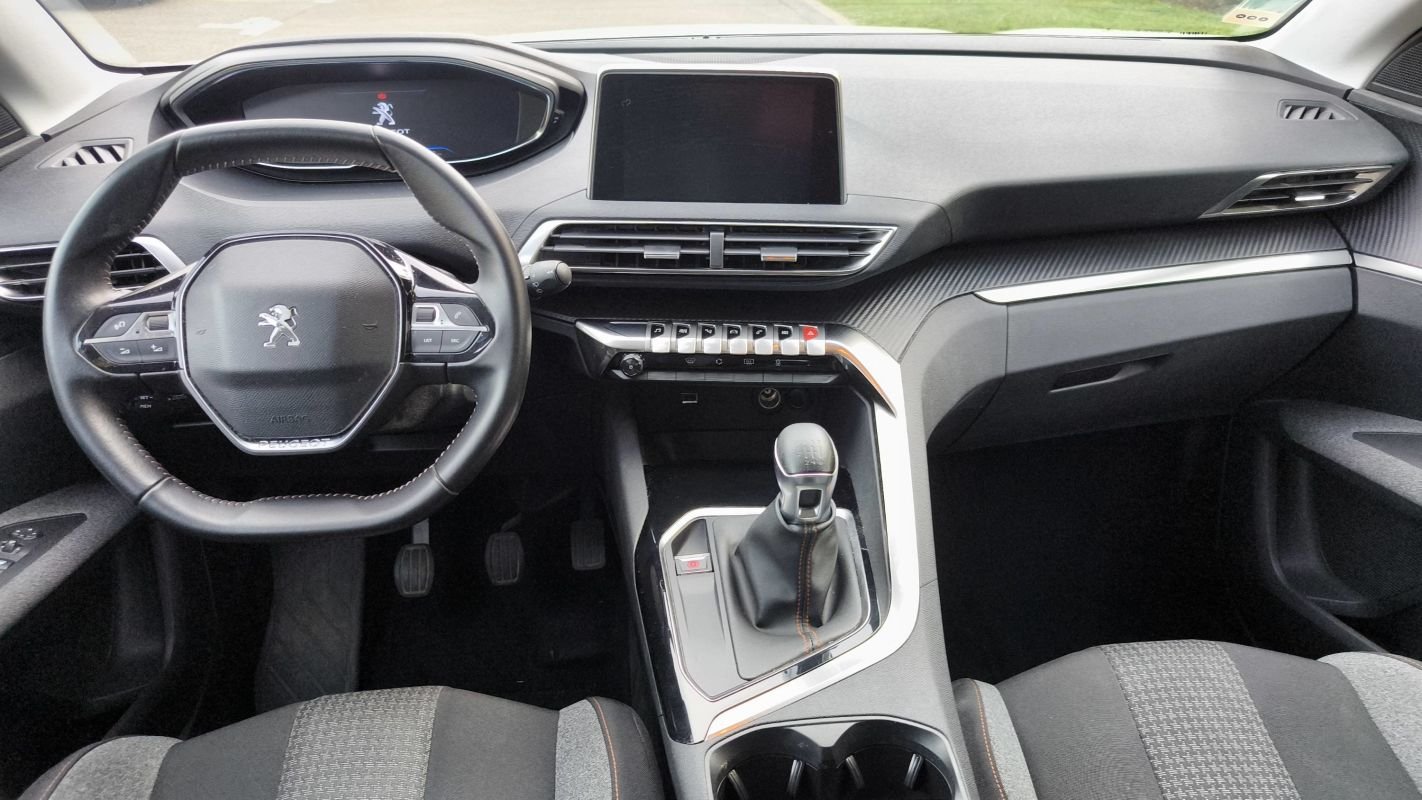 Peugeot 3008 - Photo 11