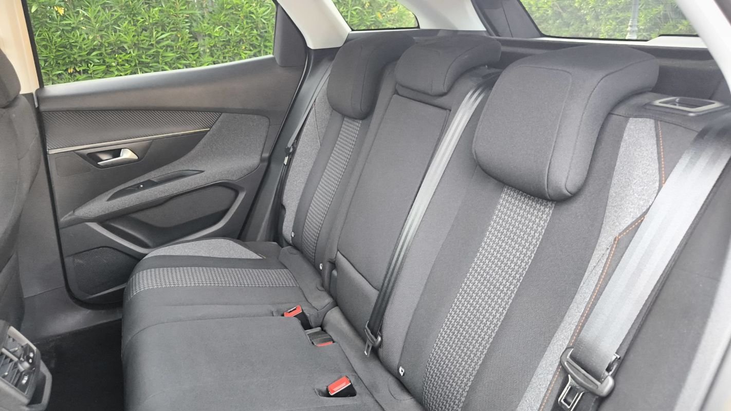 Peugeot 3008 - Photo 9