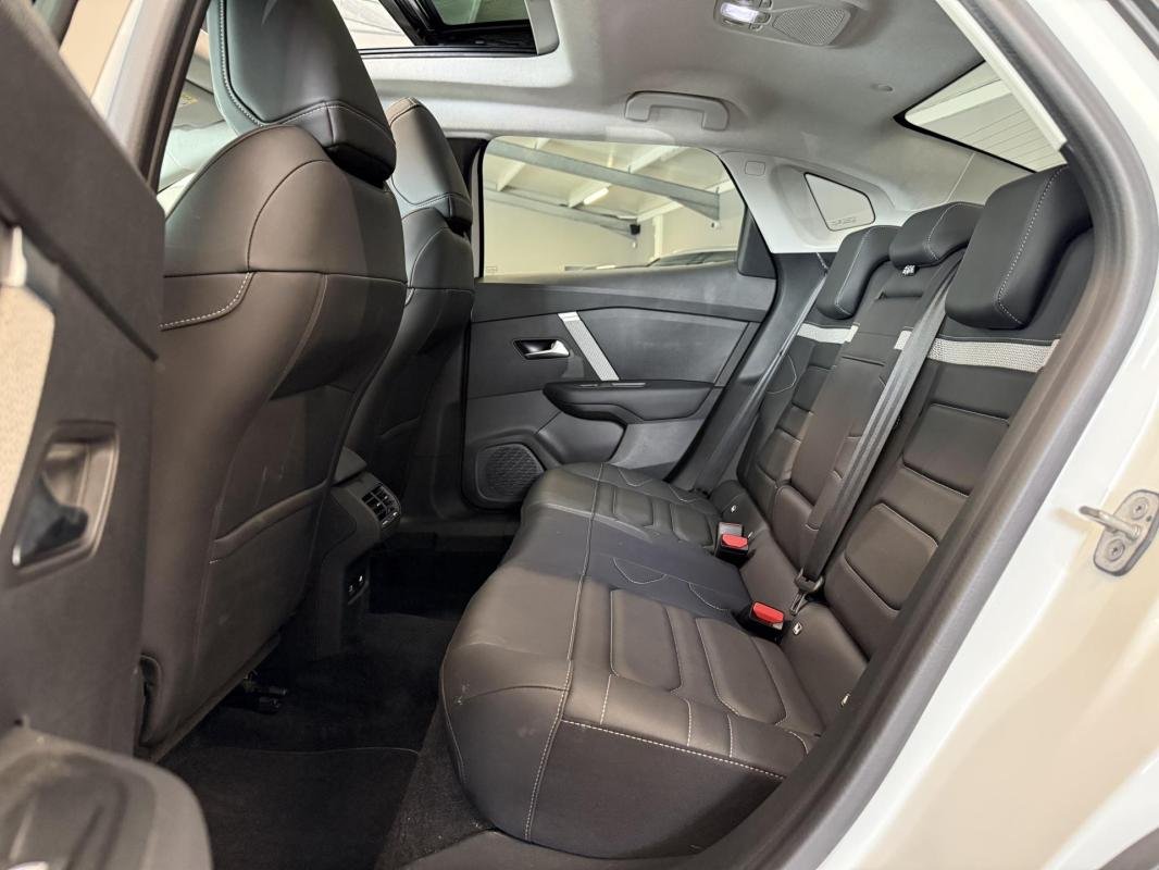 Citroën c4 x - Photo 12
