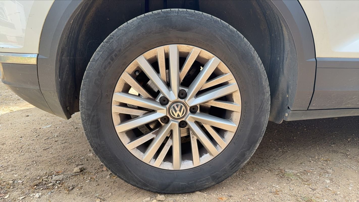Volkswagen T-Roc - Photo 16
