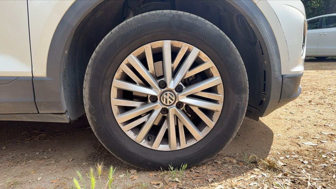 Volkswagen T-Roc - Photo 17