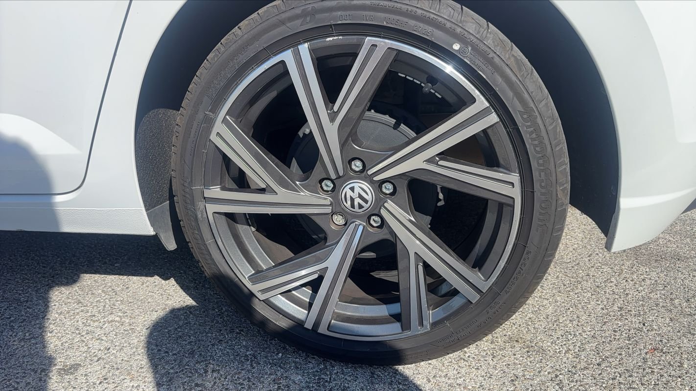 Volkswagen Polo - Photo 19