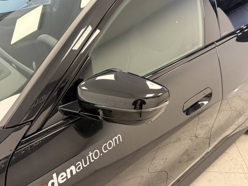 BMW i4 - Photo 12