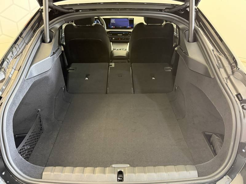 BMW i4 - Photo 32