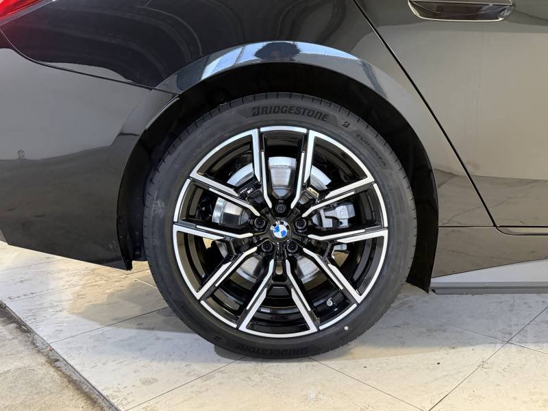 BMW i4 - Photo 46