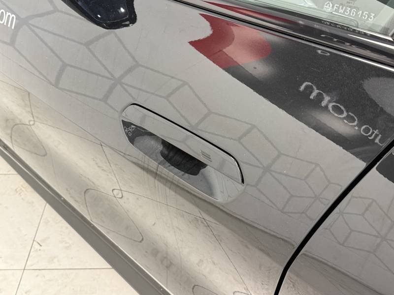 BMW i4 - Photo 10