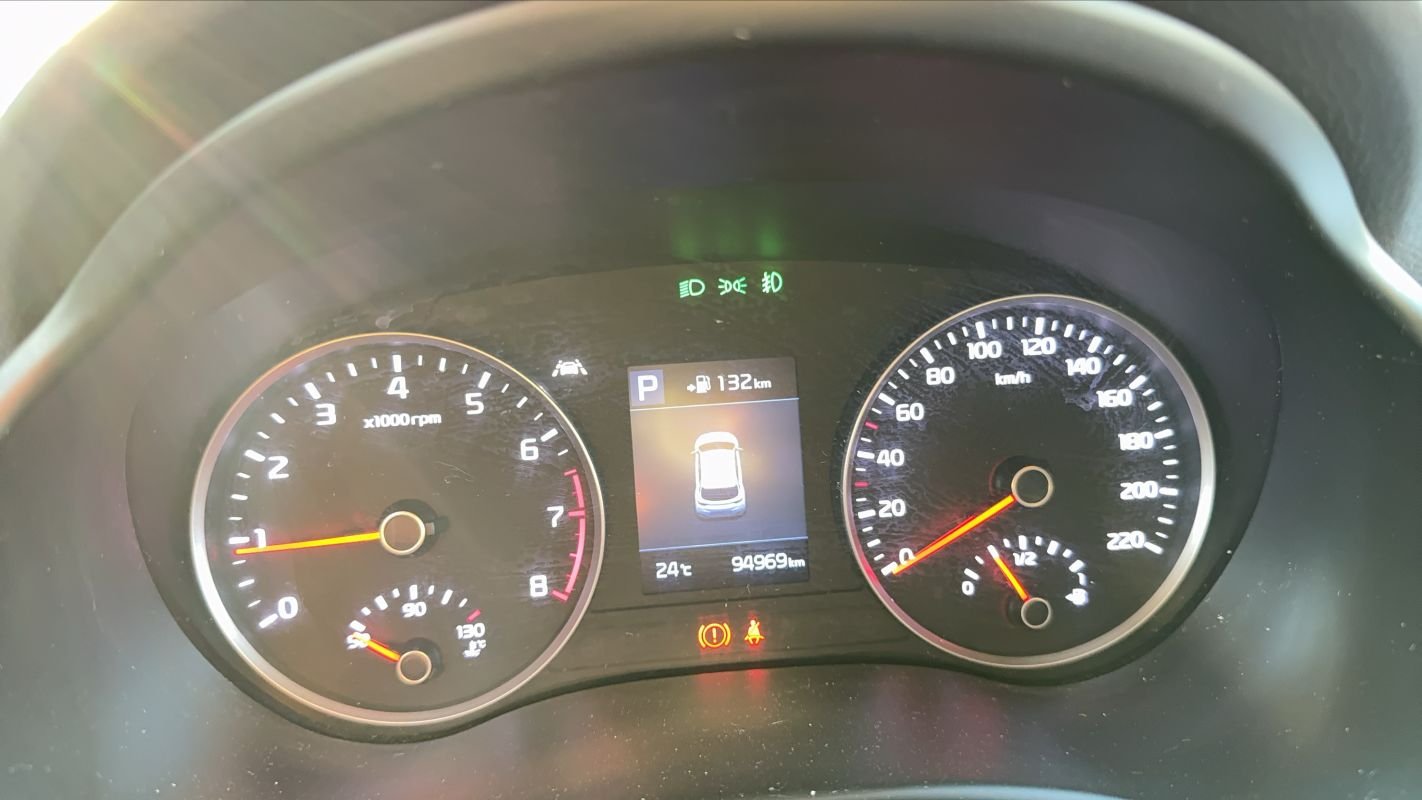 Kia Stonic - Photo 12