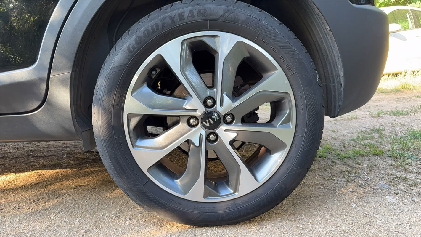 Kia Stonic - Photo 19