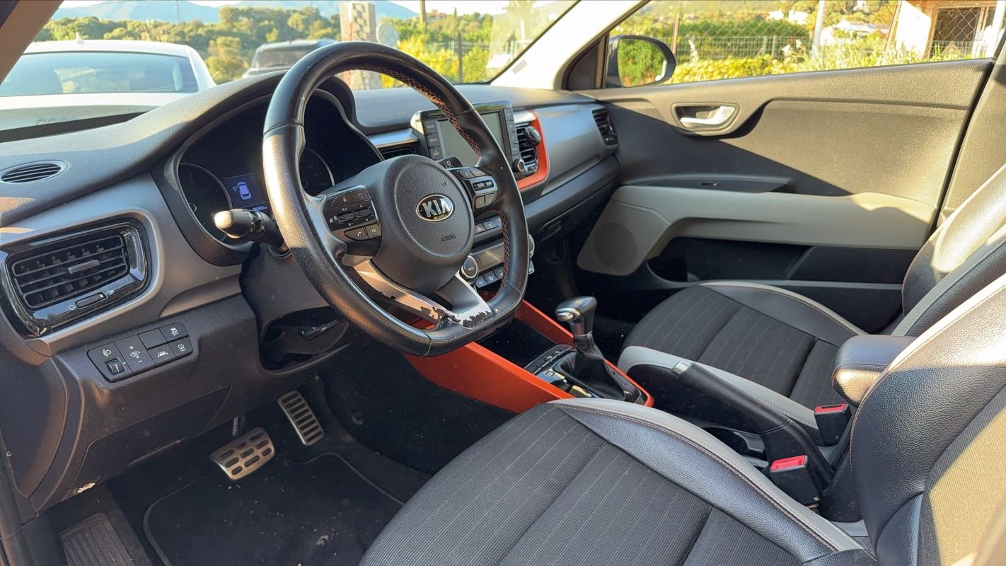 Kia Stonic - Photo 8