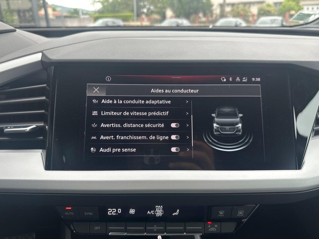 Audi Q4 e-tron - Photo 11