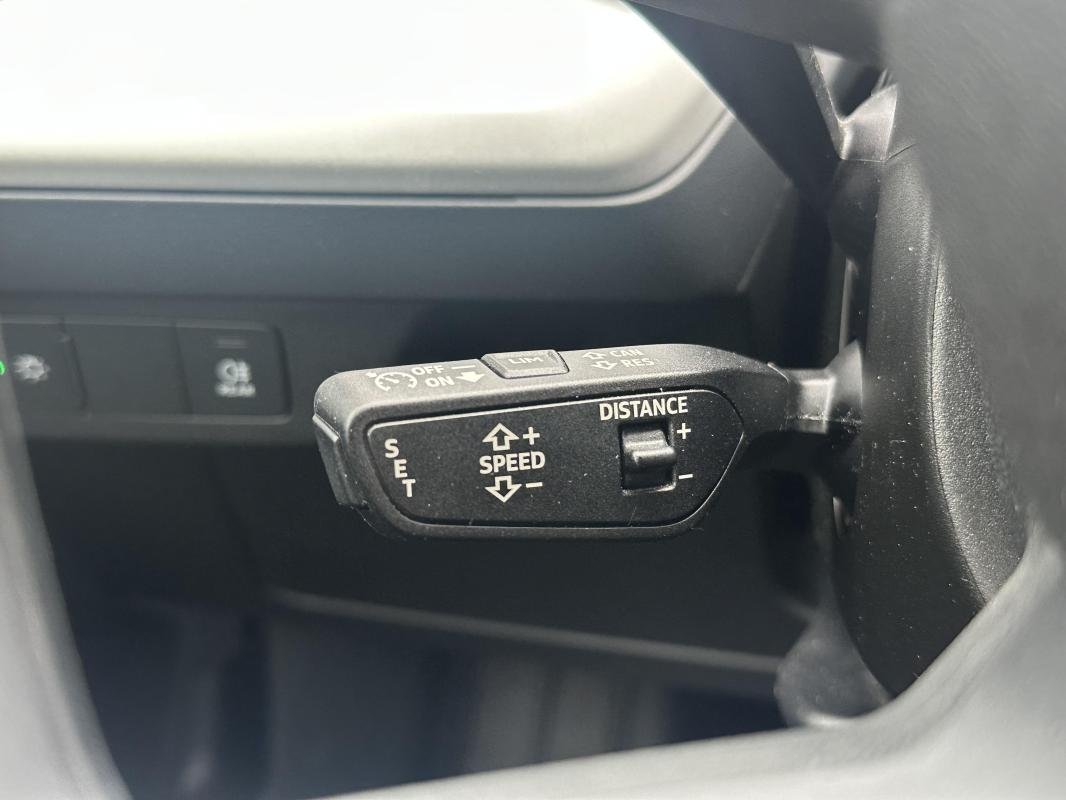 Audi Q4 e-tron - Photo 14