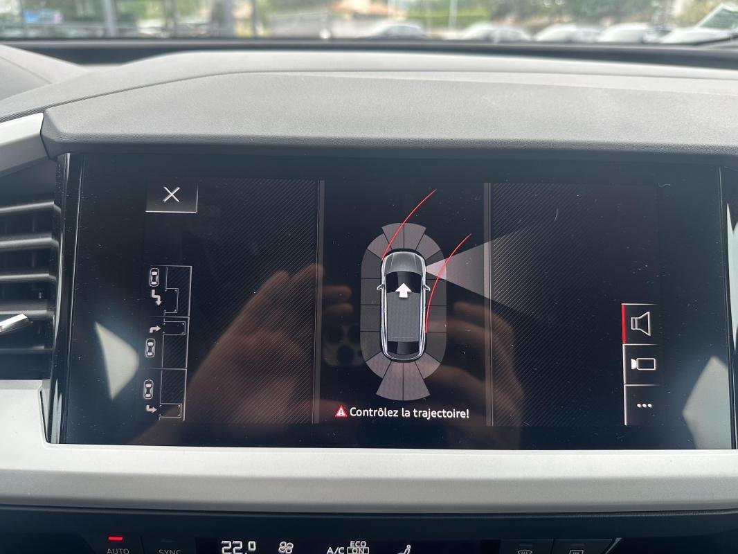 Audi Q4 e-tron - Photo 17