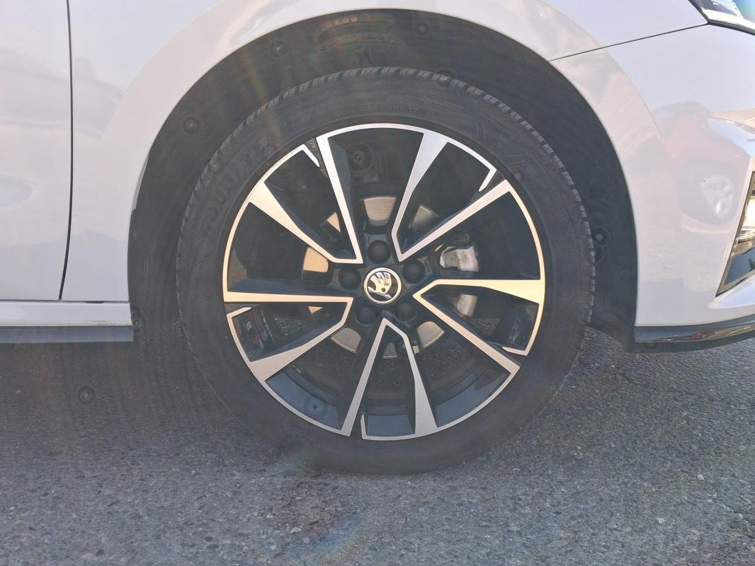 Skoda Fabia - Photo 12