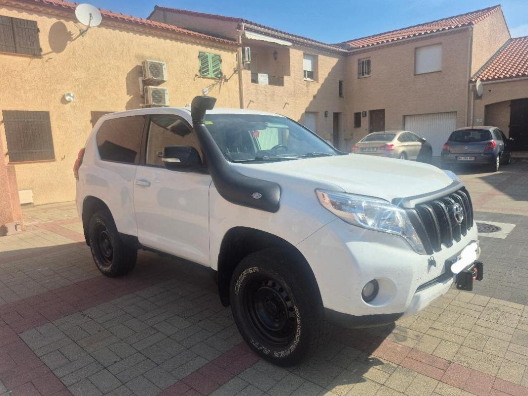 Toyota Land Cruiser - Photo 8