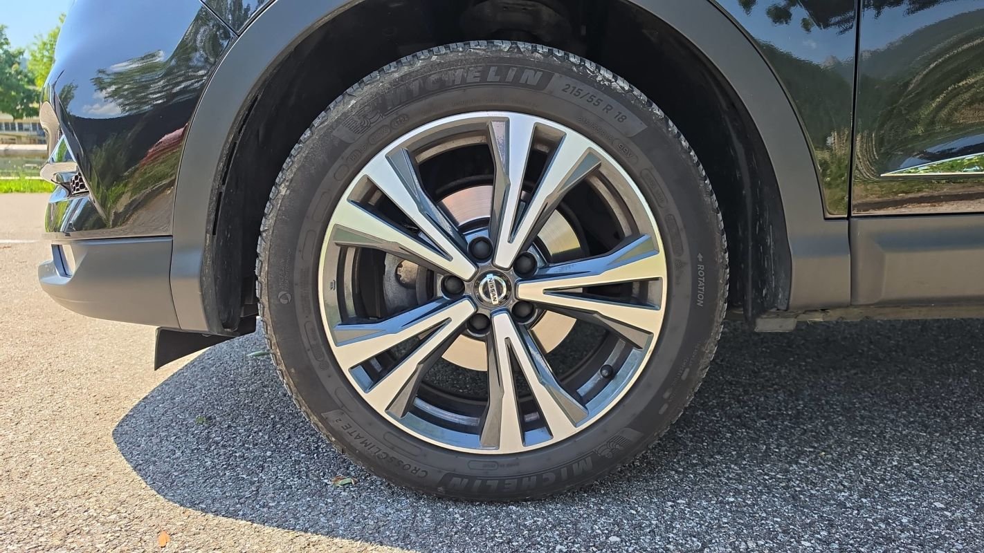 Nissan Qashqai - Photo 18