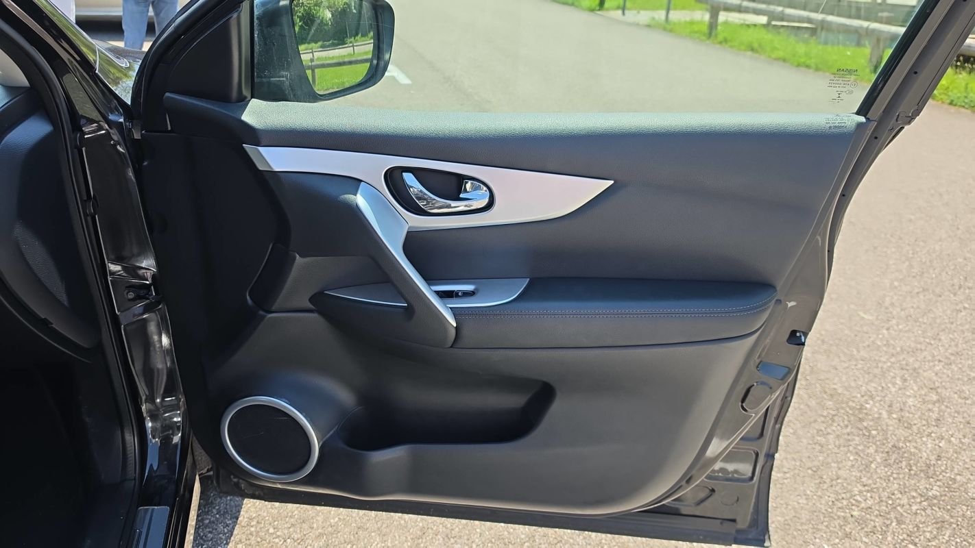 Nissan Qashqai - Photo 24