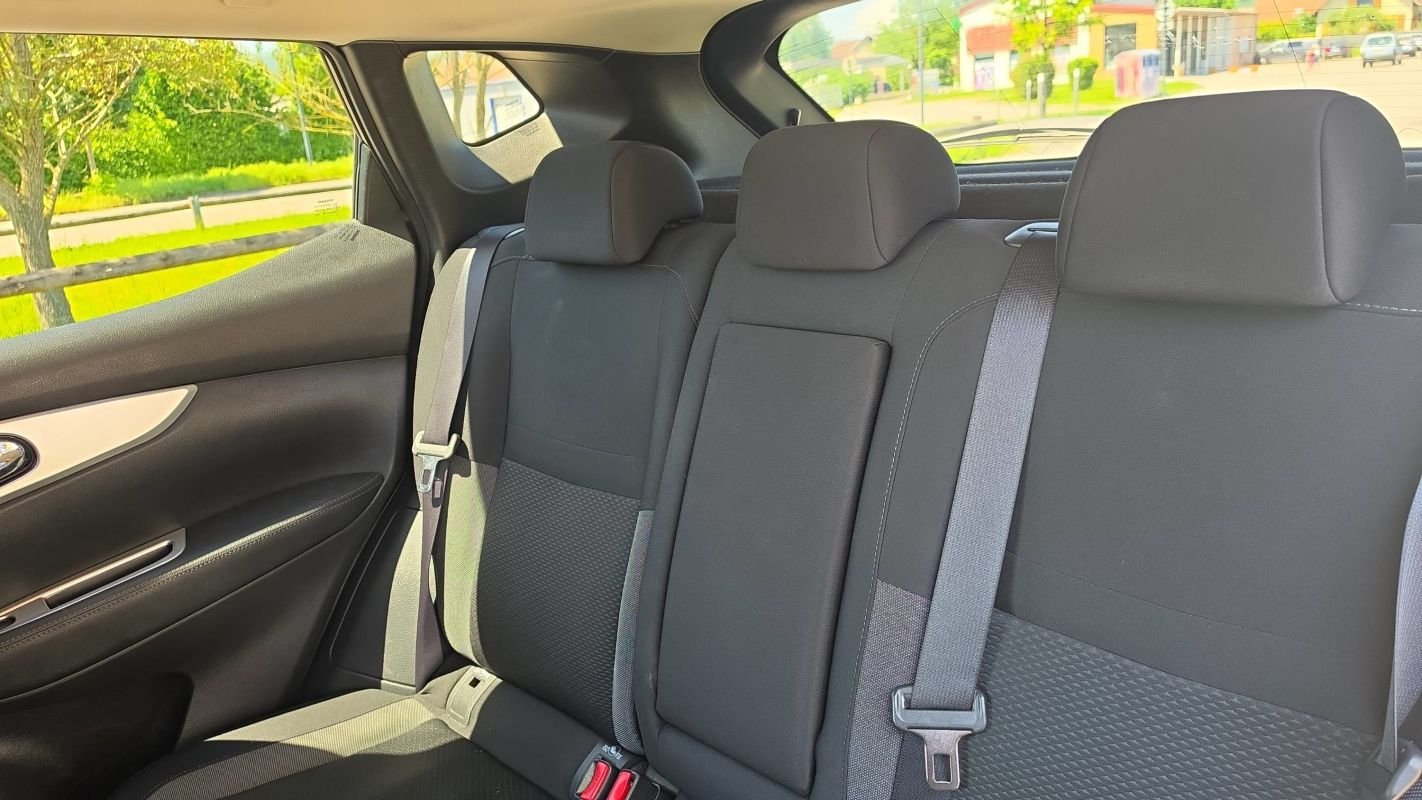 Nissan Qashqai - Photo 9