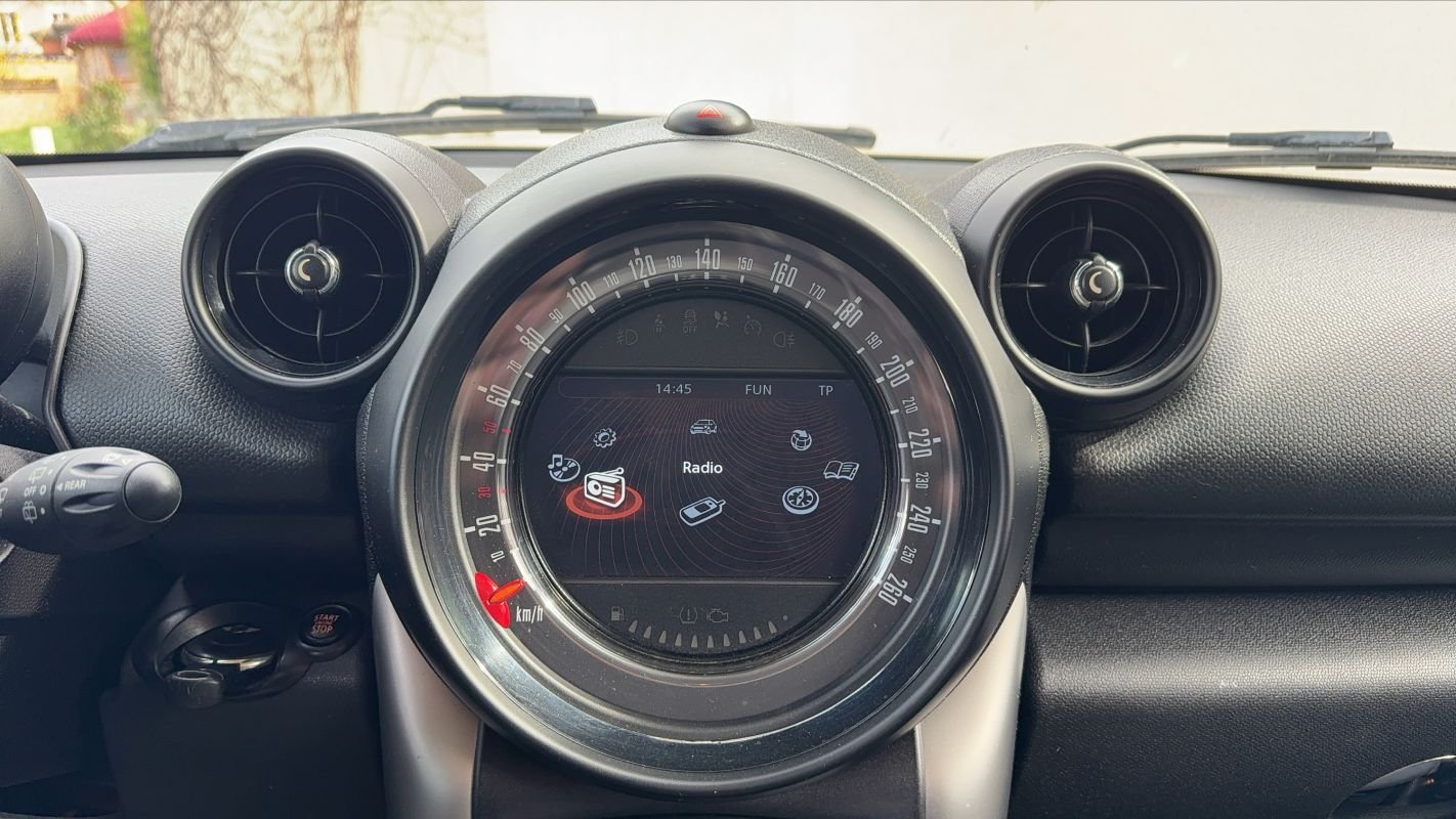 Mini Countryman - Photo 23