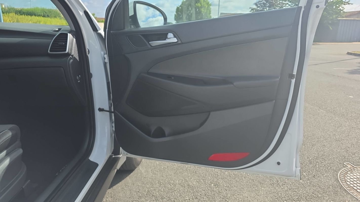 Hyundai Tucson - Photo 23