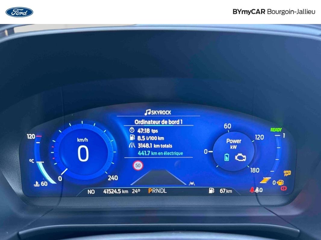 Ford Kuga - Photo 21