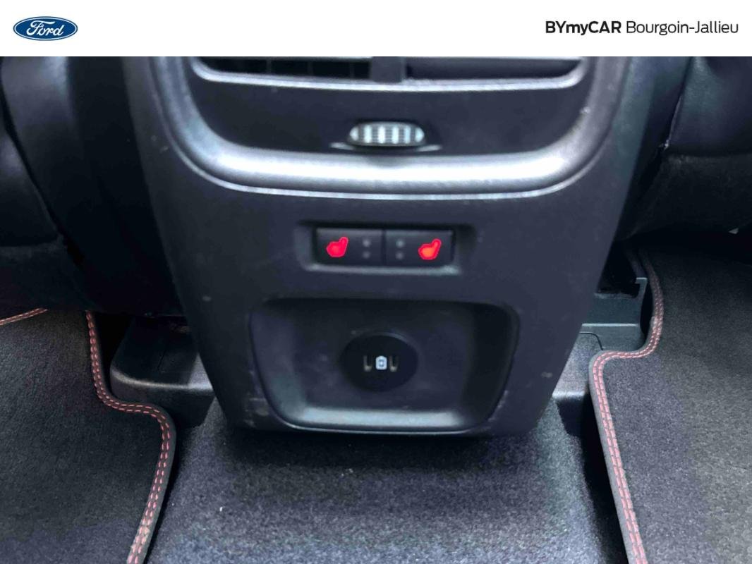 Ford Kuga - Photo 33