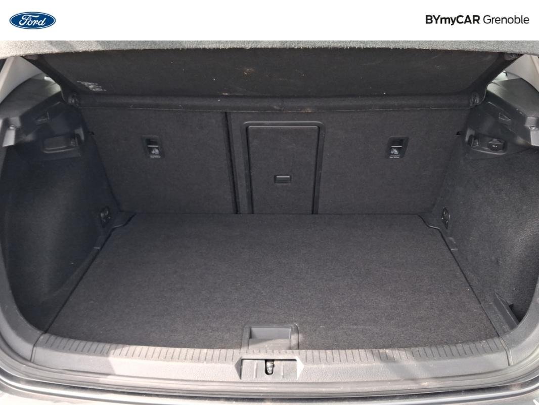 Volkswagen Golf - Photo 16