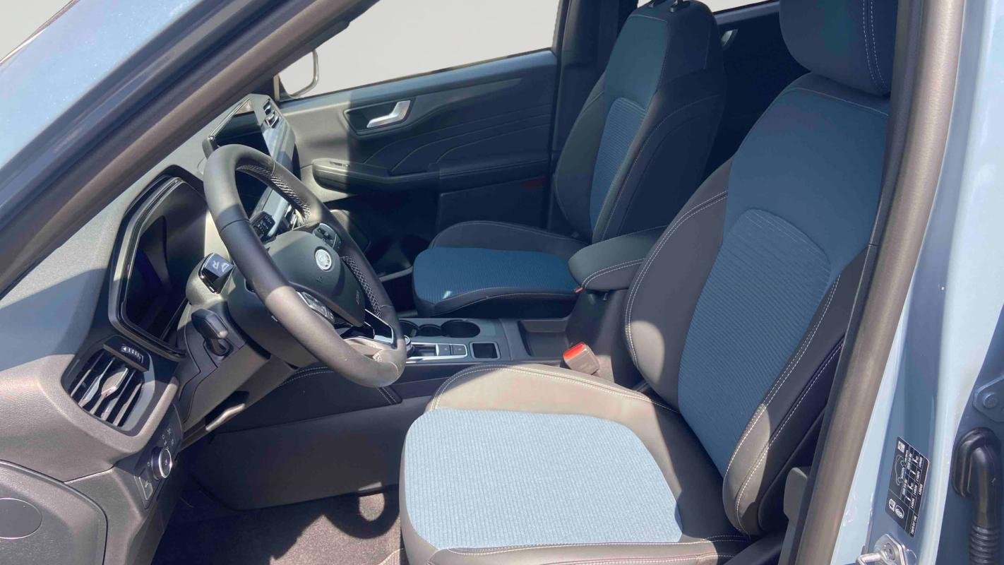 Ford Kuga - Photo 11