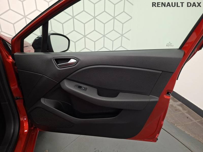 Renault Clio - Photo 20