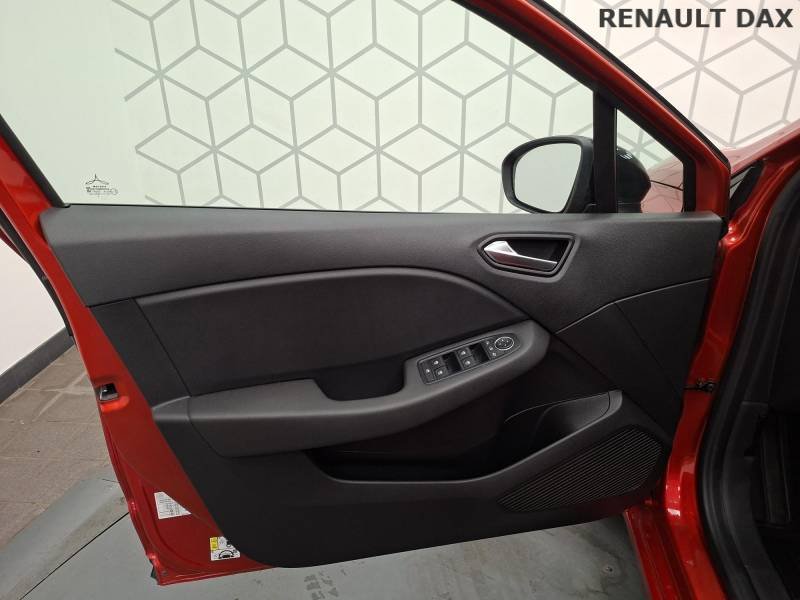 Renault Clio - Photo 21