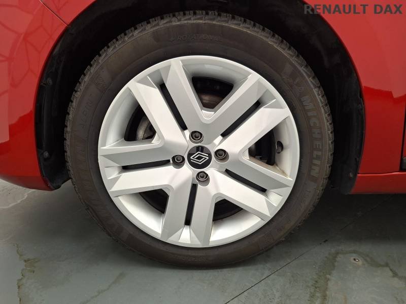 Renault Clio - Photo 25
