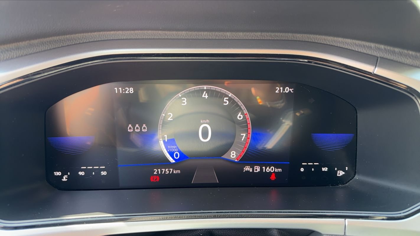 Volkswagen T-Roc - Photo 12