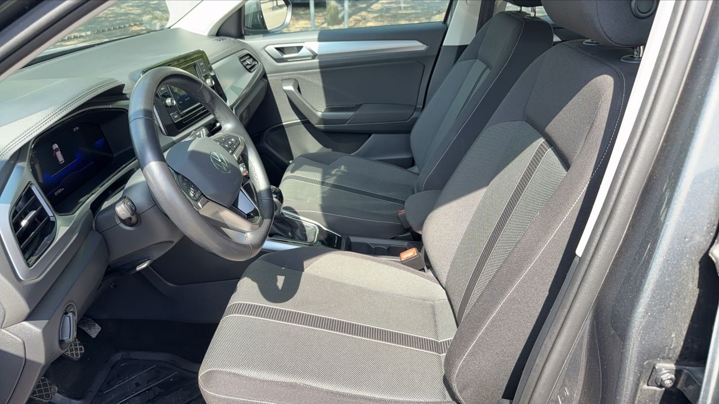 Volkswagen T-Roc - Photo 27