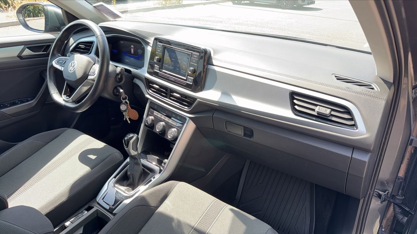 Volkswagen T-Roc - Photo 10