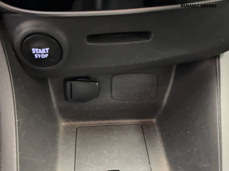 Renault Clio - Photo 31