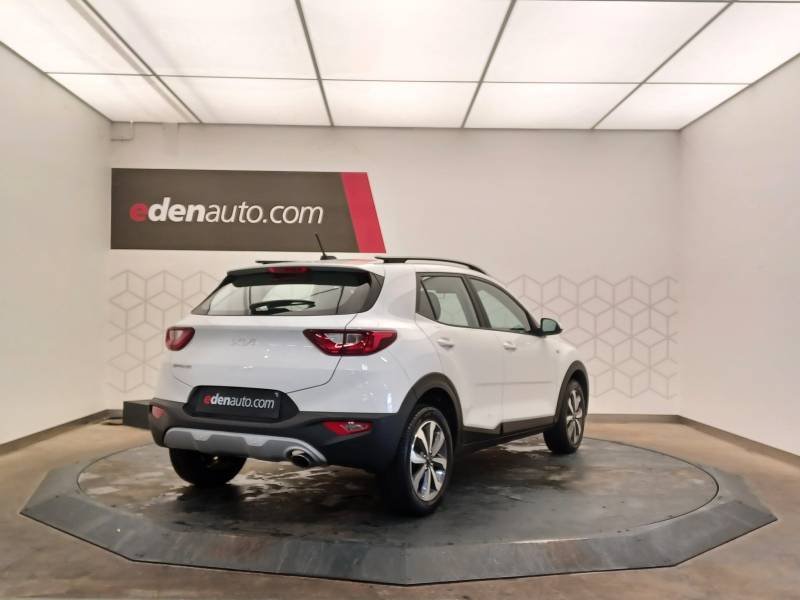 Kia Stonic - Photo 2