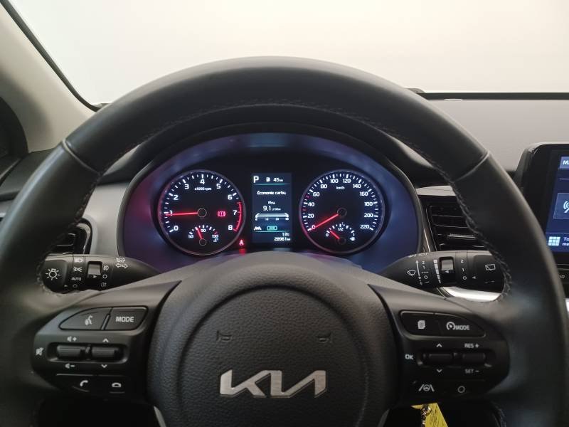 Kia Stonic - Photo 24