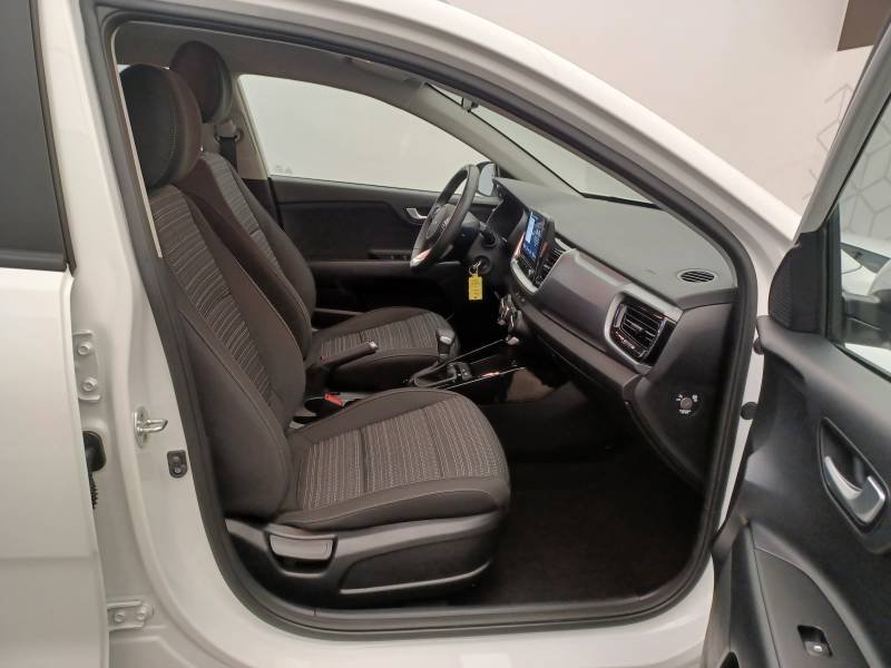Kia Stonic - Photo 29