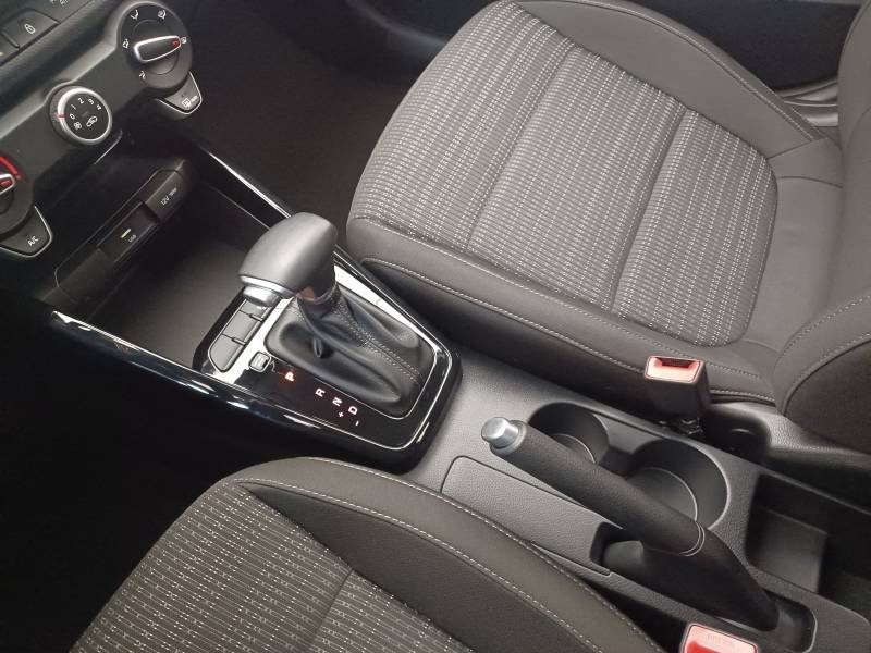 Kia Stonic - Photo 32