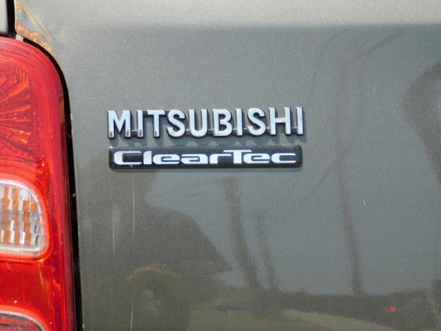 Mitsubishi L200 - Photo 16