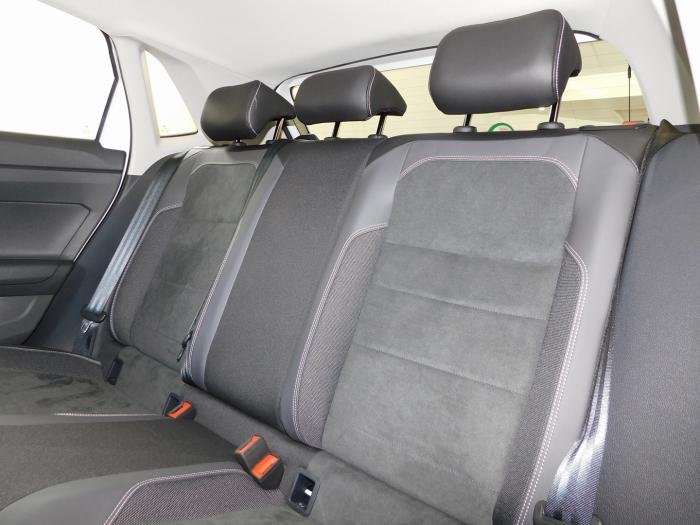 Volkswagen Polo - Photo 16