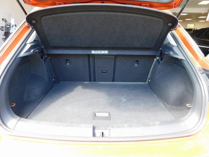 Volkswagen T-Roc - Photo 19