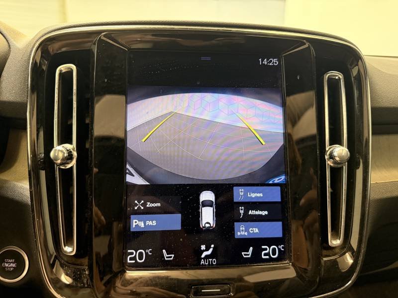 Volvo XC40 - Photo 21